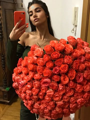 Ева